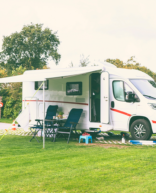 Uncategorised – Woud Texel Tiny House Tenten Jouw Tiny House Tent De zes Tiny House Tenten van Woud vind je verspreid over het kampeerterrein, tussen de kampeerplaatsen. Ze zijn ingericht...